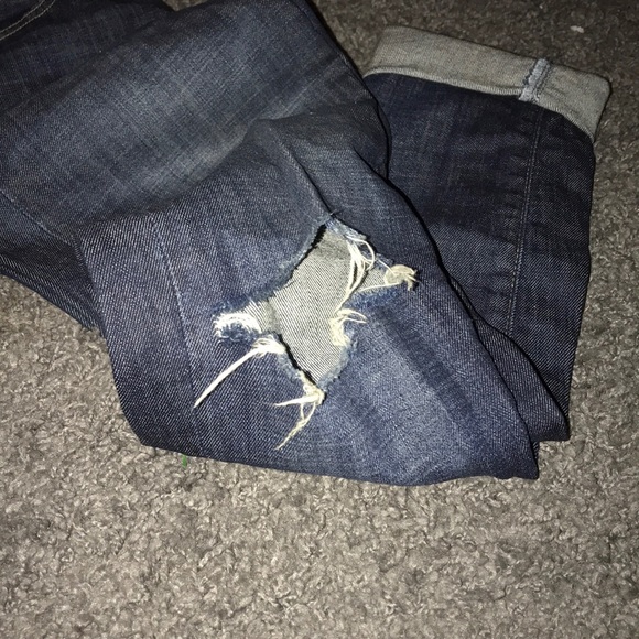 Distressed Skinny Jeans - Picture 3 of 3